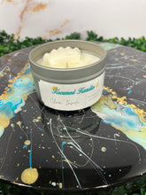 Load image into Gallery viewer, Clean Inside